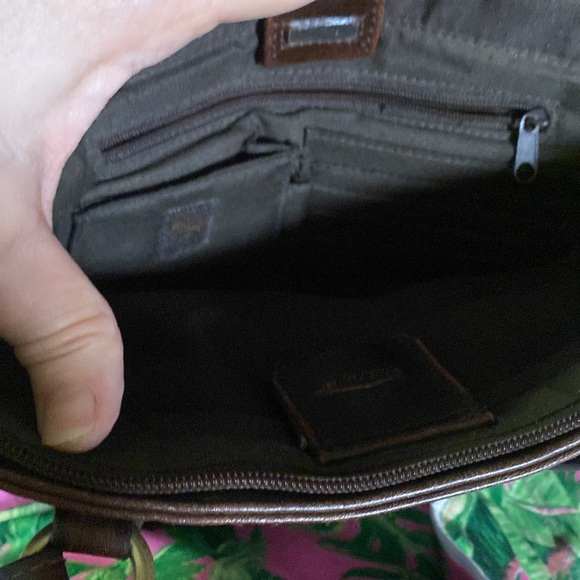 Vintage Strada brown faux leather purse preowned condition - Picture 6 of 6